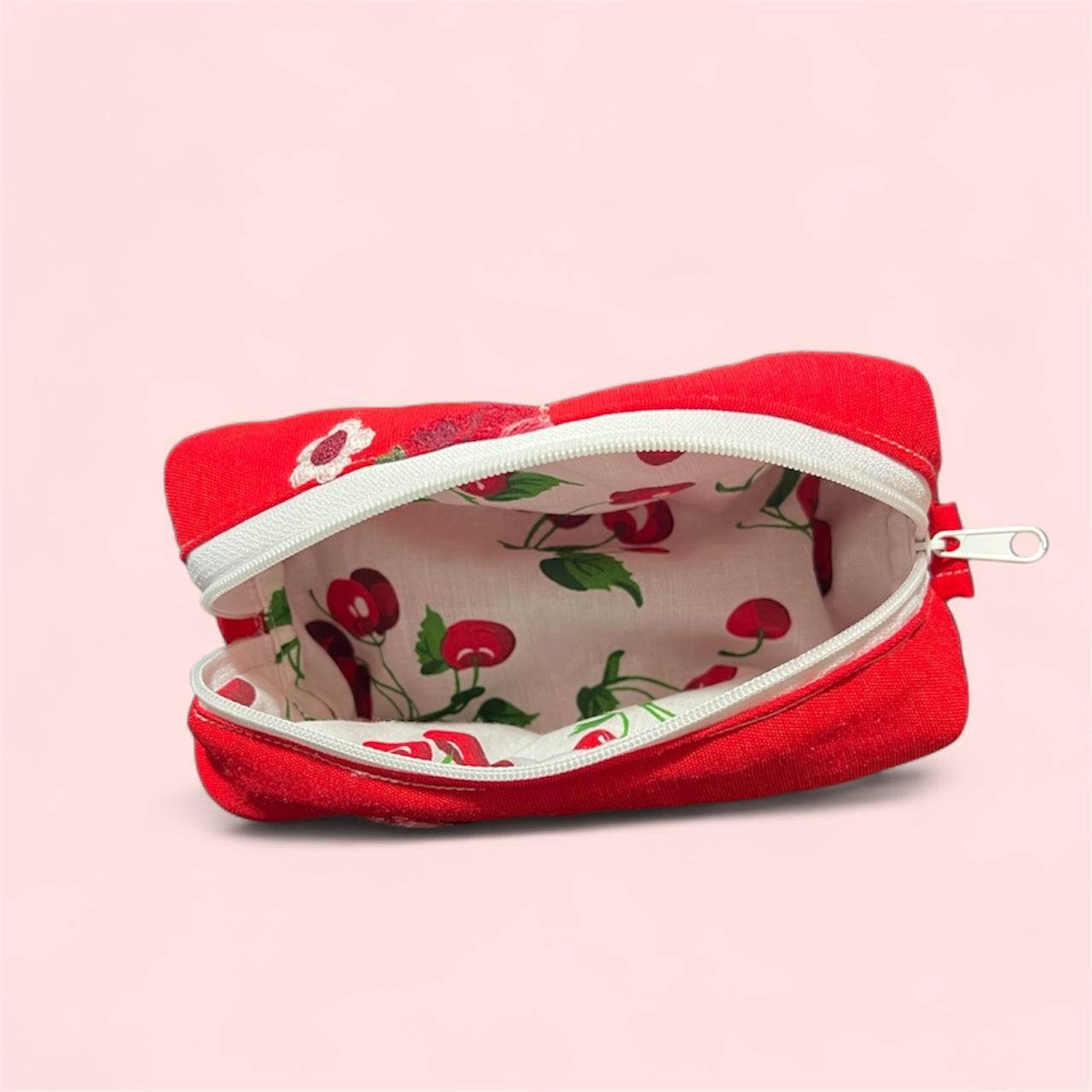 Slim Pouch - Medium Floral Embroidery